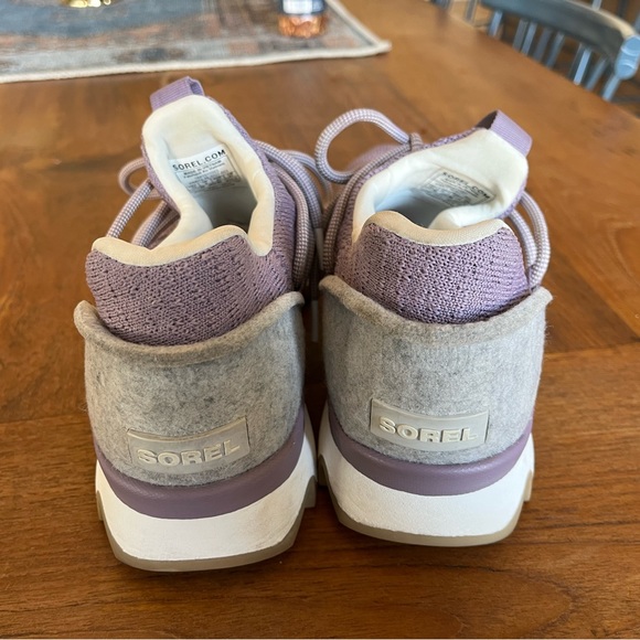 SOLD Sorel Kinetic Lace Sneakers Lavender Gray Women's Size 10 - Picture 5 of 10